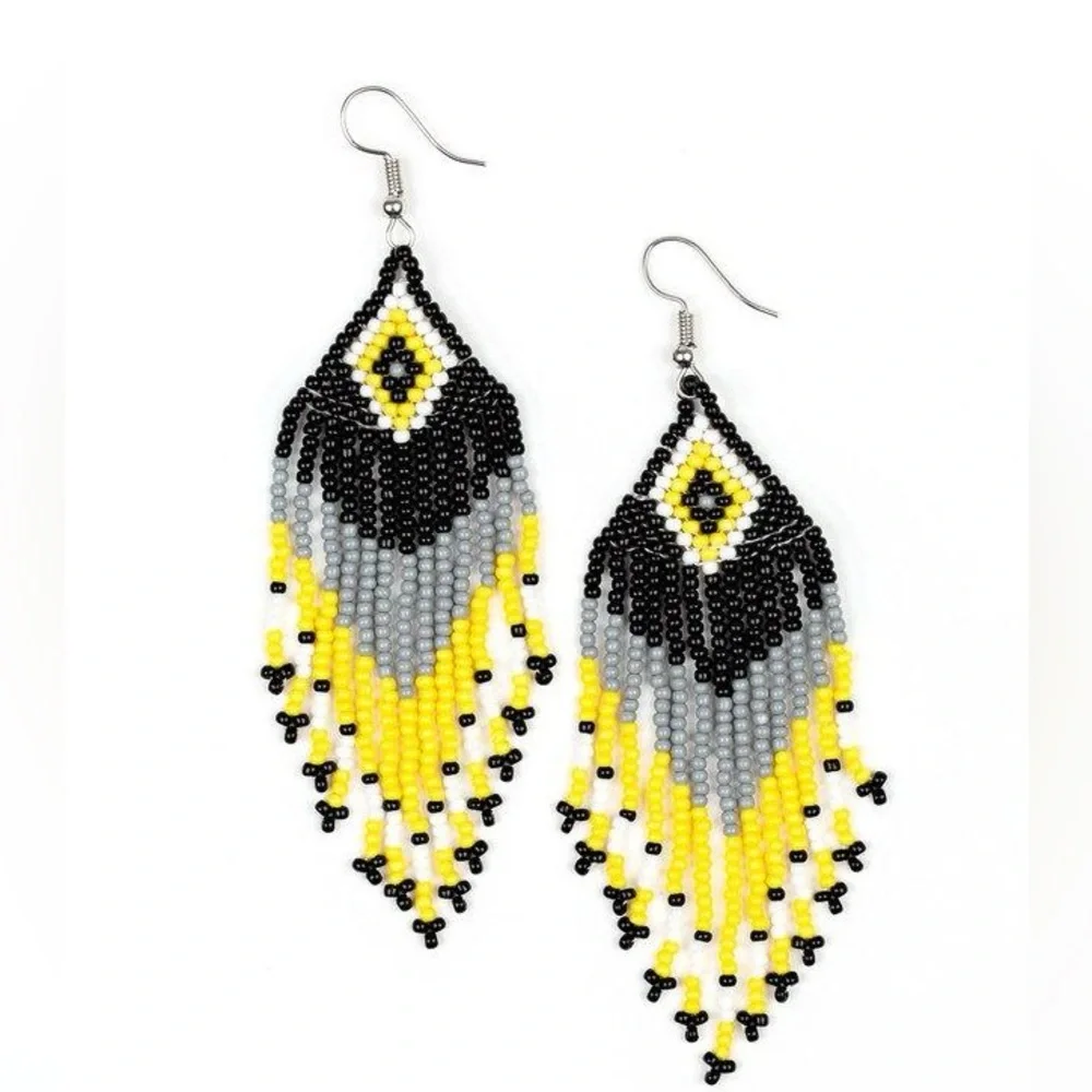Beaded Earrings paparazzi wind blown wanderer e39 - Picture 2 of 2